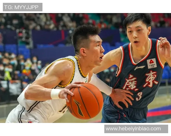 辽宁队迎战劲敌全力争胜展现团队精神与拼搏意志